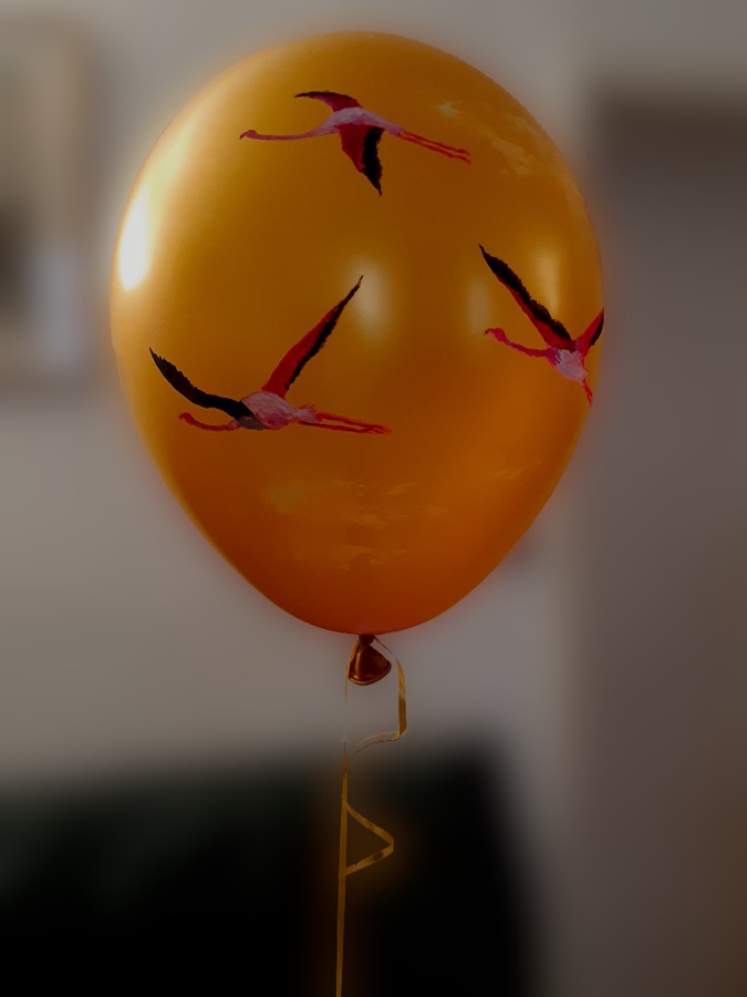 LE BALLON<br>
Gouache sur ballon à hélium, œuvre éphémère<br>
2020